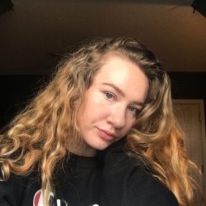 Meet your Posher, Harley